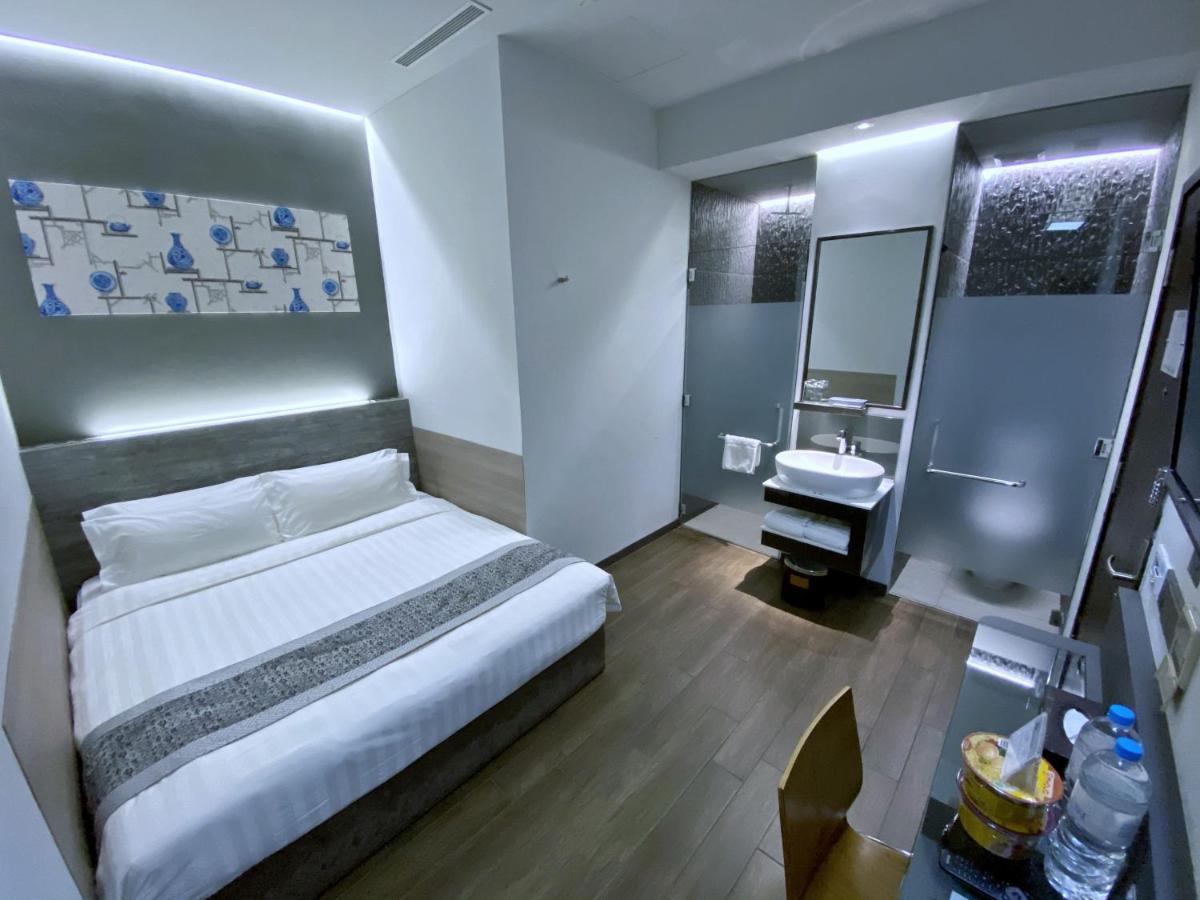 Bliss Hotel Singapore Exterior photo